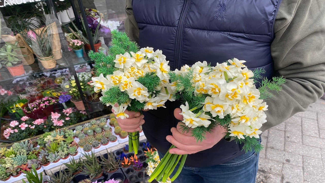 Mevsimi geldi! Bir yıl bekleyip birkaç hafta tadını çıkarıyorlar