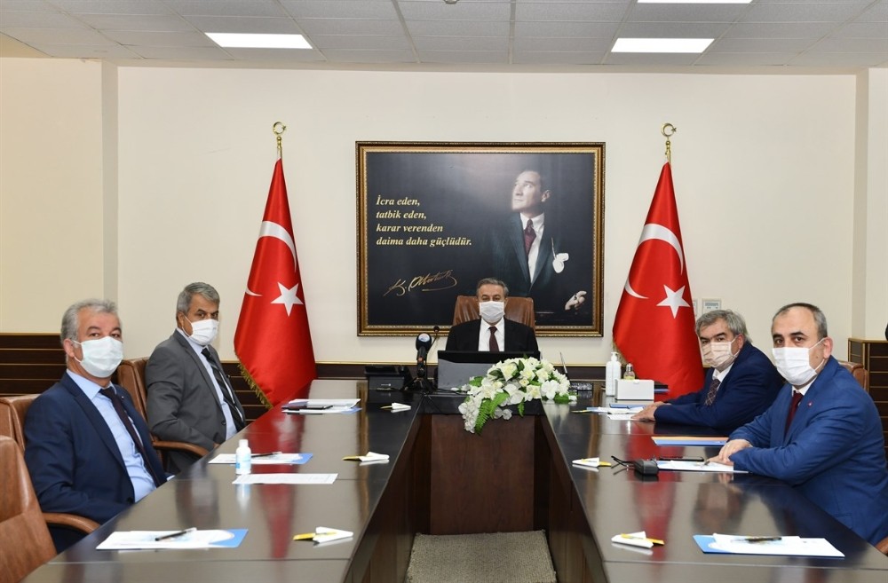 Mevsimlik tarım işçileri korona virüse karşı korunacak 