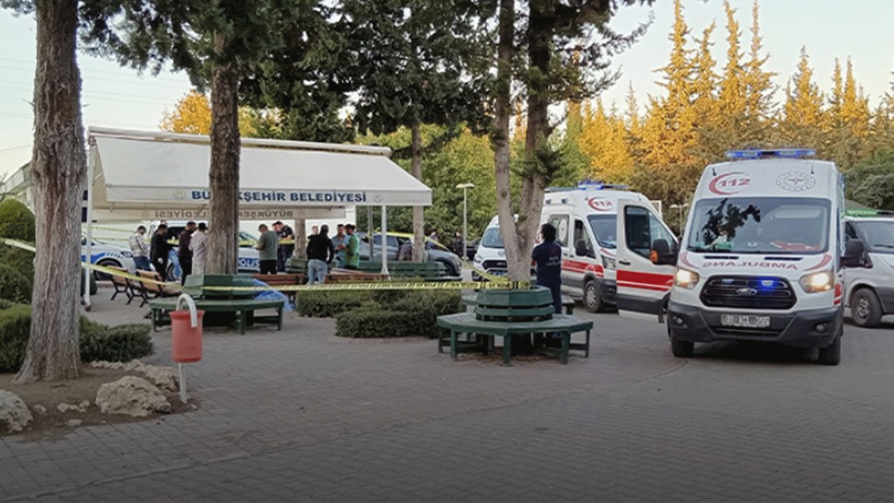 Mezarlık ziyaretine giden 3 kadın katledildi!