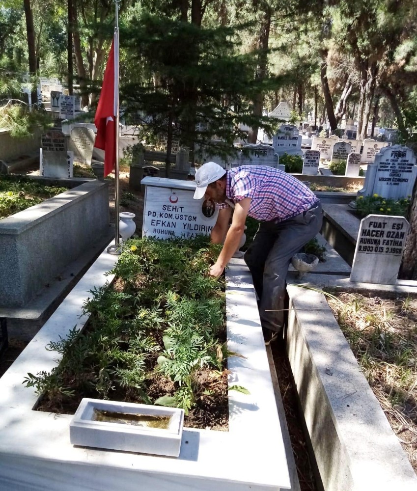 Mezarlıklara ücretsiz servis, parkmetreler ücretsiz 