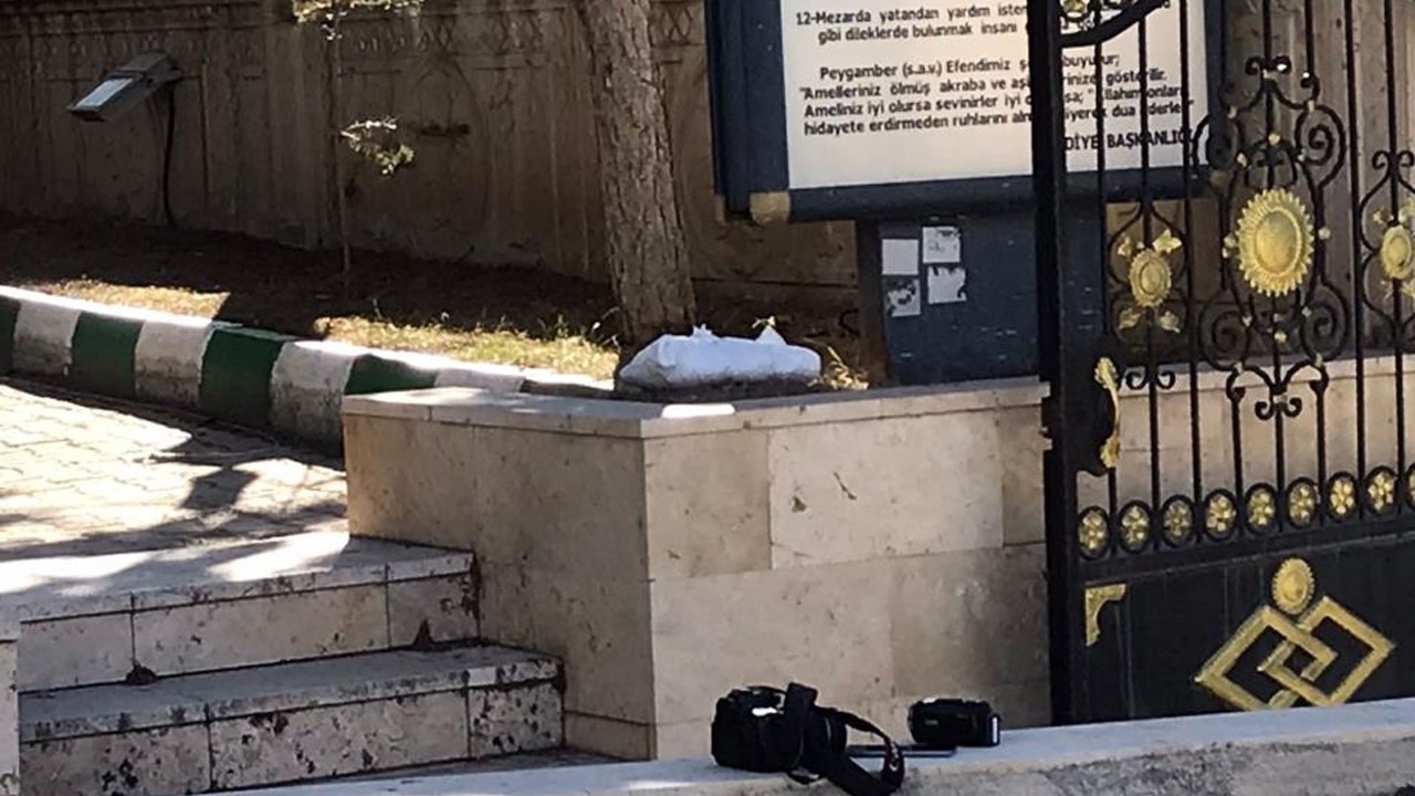 Mezarlıkta alarm! Bebek cesedi sandılar bakın ne çıktı