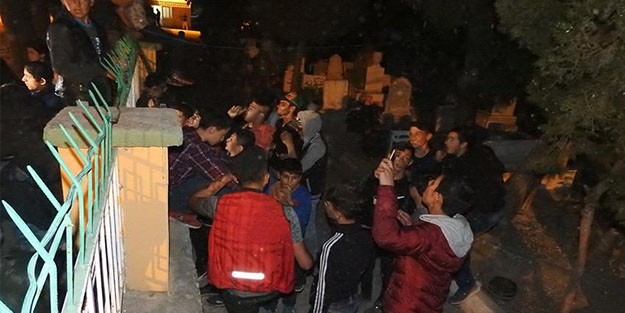 Mezarlıktaki gizemli kız sayısı 2'ye yükseldi!