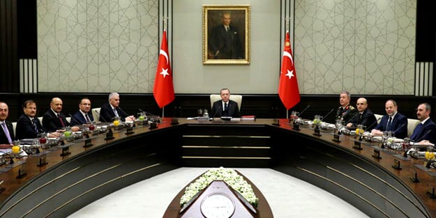 MGK'dan flaş Menbiç mesajı!