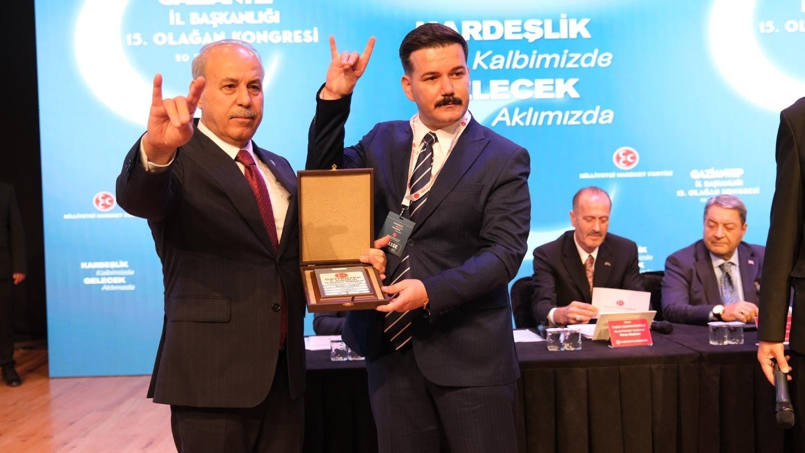 MHP Gaziantep İl Kongresi'nde duygu dolu anlar
