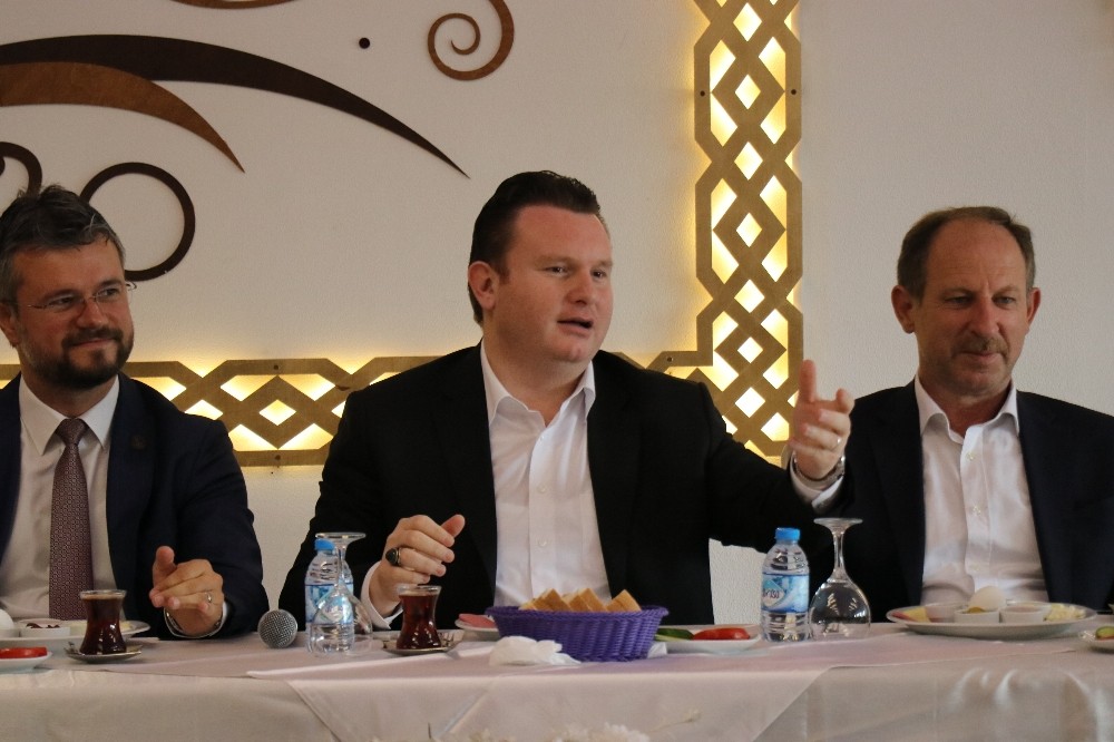 MHP Grup Başkanvekili Levent Bülbül: “Bu süreçte MHP’ye siz niye bu taraftasınız diyen insanın ya MHP’yi tanımamış olması ya da kafayı yemiş olması lazım” 