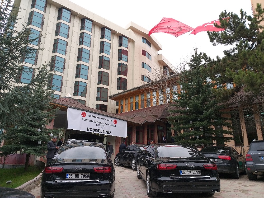 MHP kampının ilk gününde seçim sonuçlarını değerlendirdi 