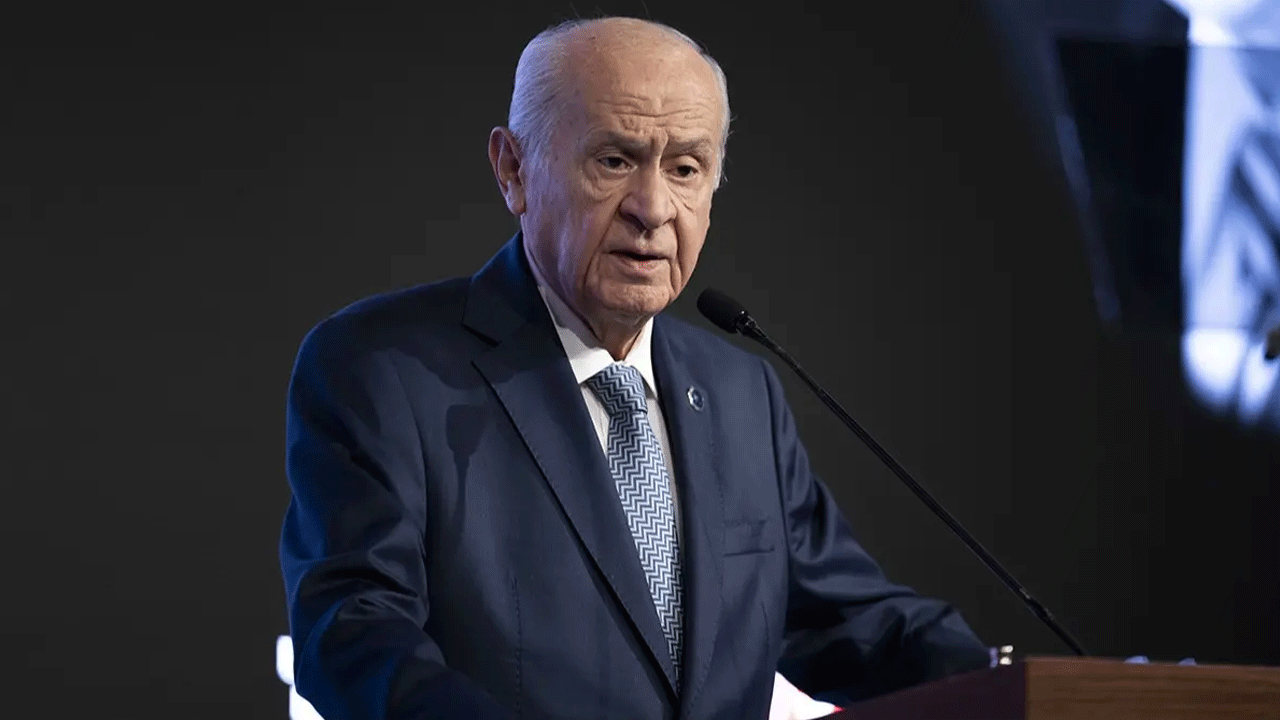 Bahçeli raconu kesti: Bu iş daha fazla uzamamalı
