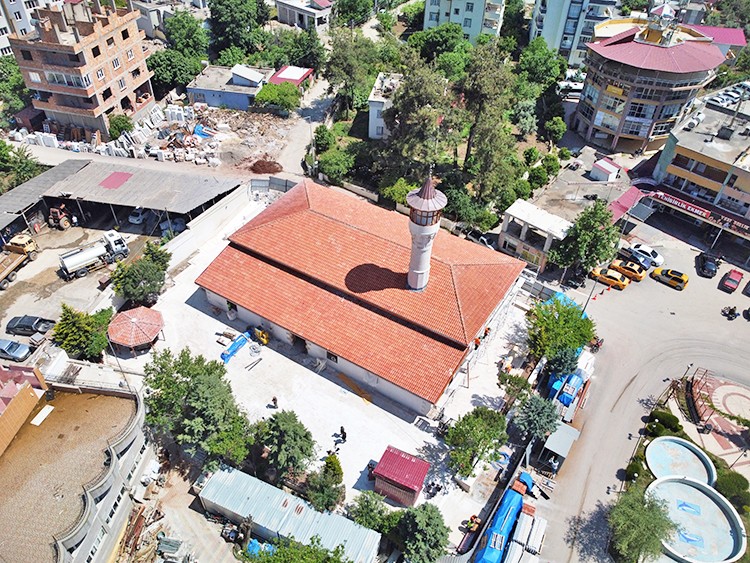 MHP Lideri Devlet Bahçeli’nin yakından ilgilendiği tarihi caminin restorasyonunda sona gelindi: O camiye Bahçeli sahip çıktı