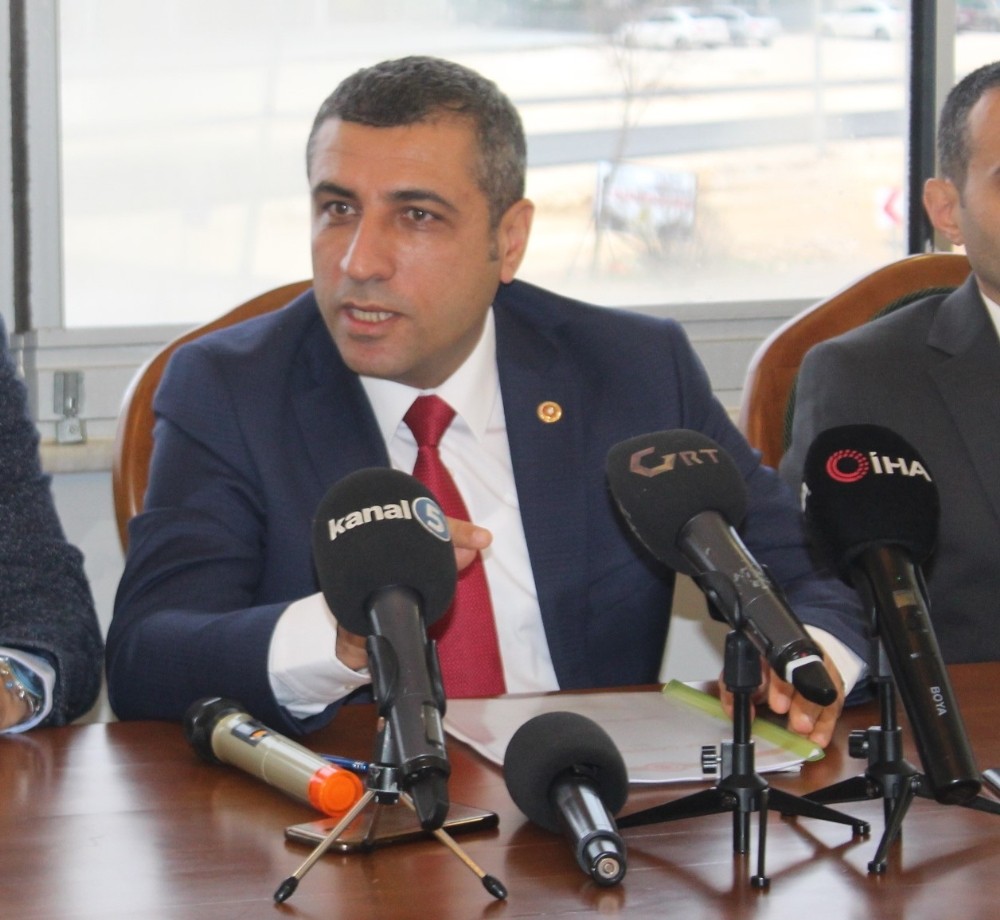 MHP Milletvekili 5 kanun teklifi, 29 soru önergesi verdi 