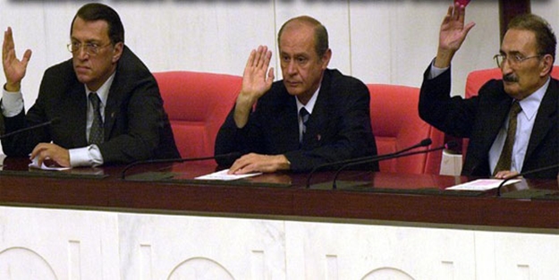 MHP, Öcalan'ı ipten aldı mı almadı mı?