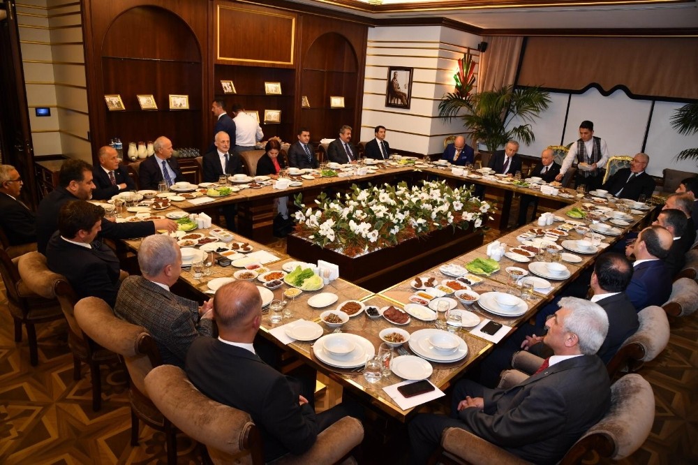 MHP Samsun tam kadro İstanbul’da olacak 