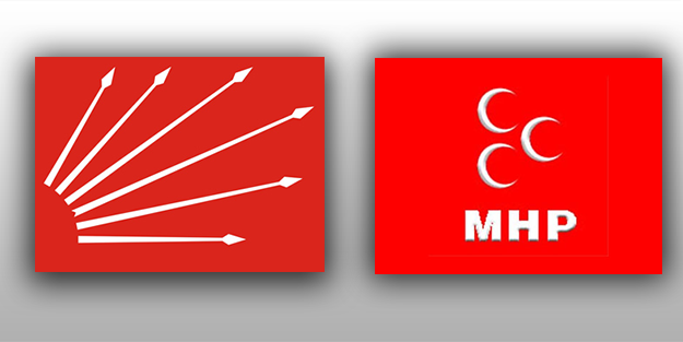 MHP Seçim arabasıyla gelip CHP bayrakları astılar