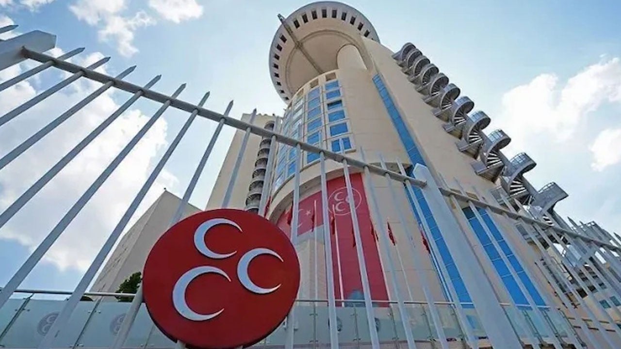 MHP'de bir il teşkilatı daha feshedildi