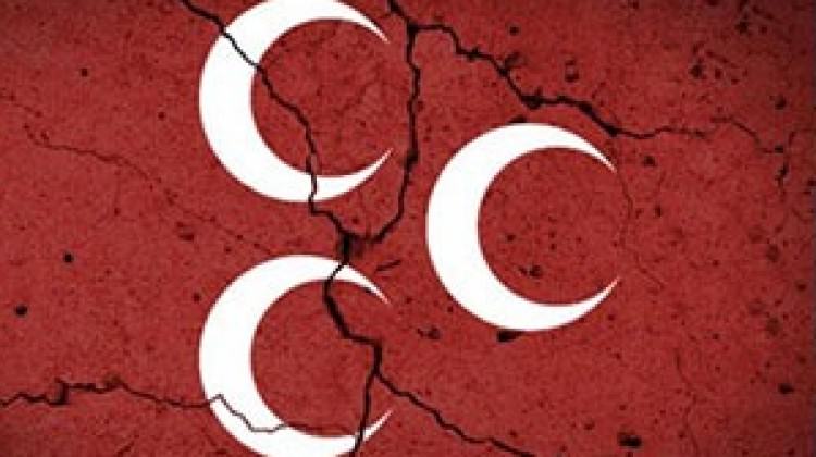 MHP'de bir toplu istifa daha