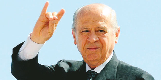 MHP’de ibre Bahçeli’den yana