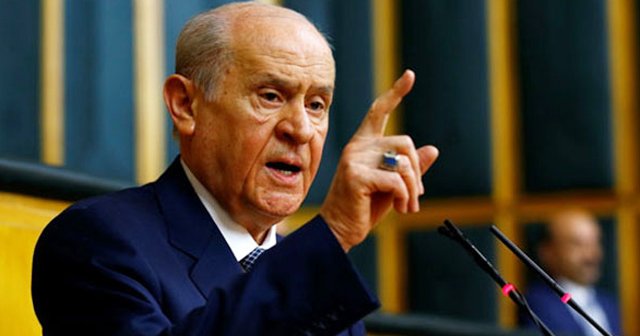 MHP'de Kemer İlçe Teşkilatı feshedildi