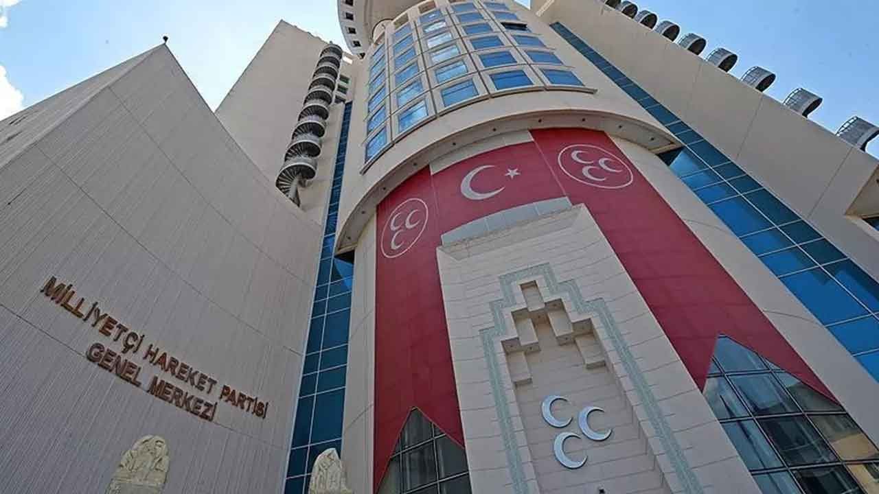 MHP'den flaş kararı! İl Teşkilatı feshedildi
