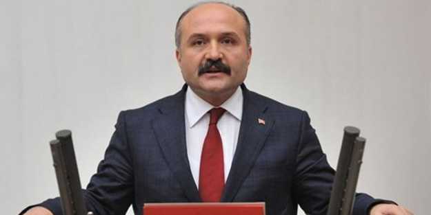 MHP'den ihraç edilen Erhan Usta o partiye geçti