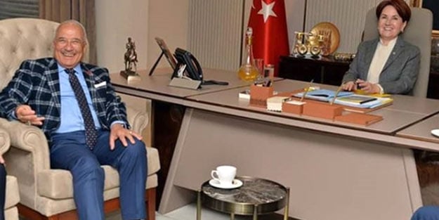 MHP'den istifa etmişti... Büyükşehir Belediye Başkanı İYİ Parti'ye geçti