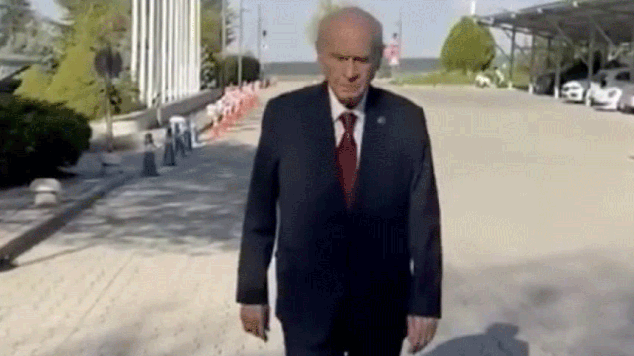 MHP'den yeni ‘Devlet Bahçeli' videosu: Hele durma yürü, daha yolun yarısı var…