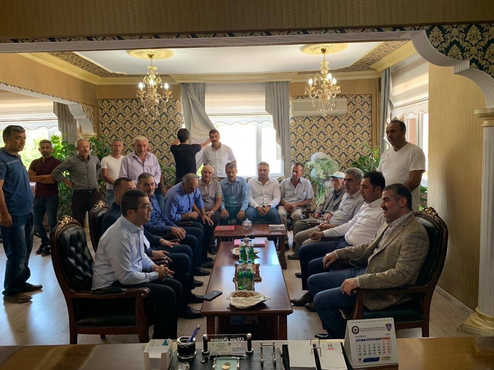 MHP’li Avşar, Kuluncak halkıyla buluştu 