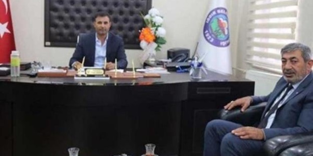 MHP'li belediye başkanından HDP'li belediye başkanına ziyaret!