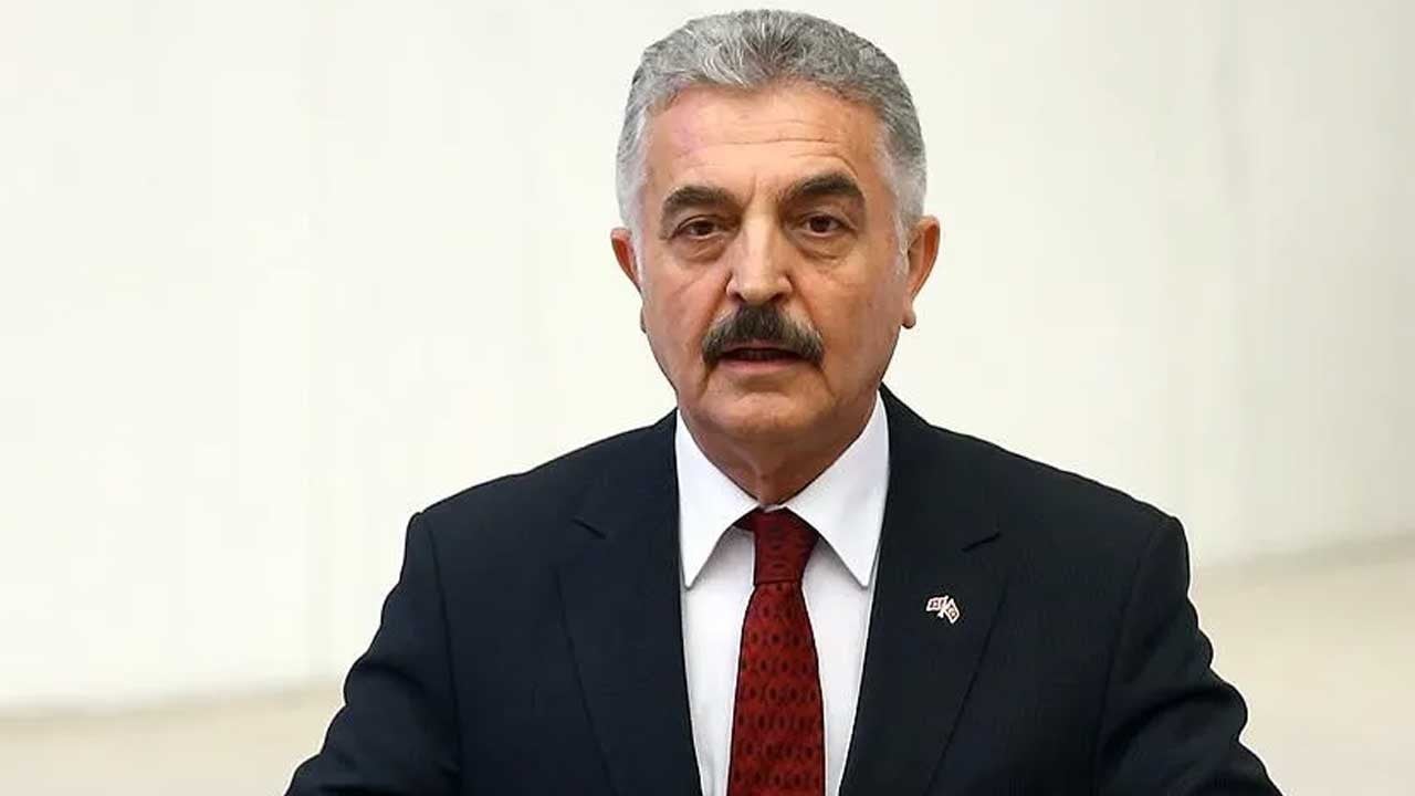 MHP'li Büyükataman Bursa'da konuştu: Krizleri çözecek yegane güç Türkiye