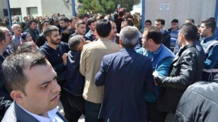 MHP'li vekiller tartıştı, partililer kavga etti