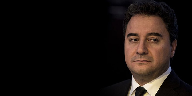 Ali Babacan'a anlamlı soru: 15 Temmuz gecesi neredeydin?