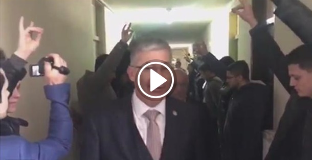 MHP'liler, AK Partilileri böyle kaşıladı
