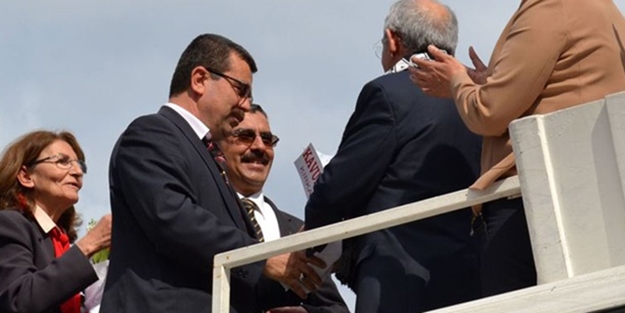 Böylesini görmediniz; CHP-MHP kol kola miting