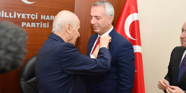 MHP'ye geçen belediye başkanına Devlet Bahçeli'den büyük jest