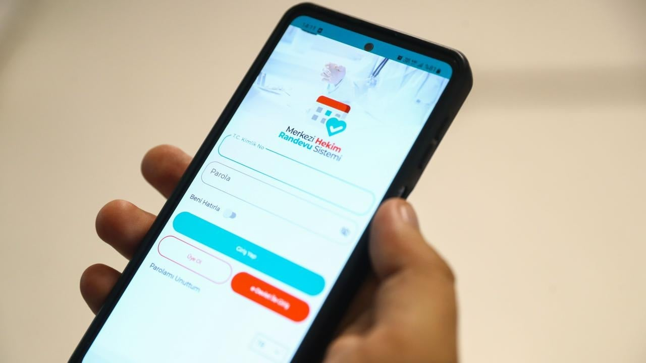 MHRS randevusu üzerinden akılalmaz telefon dolandırıcılığı! Önce sahte ceza, ardından banka kılığında arayarak büyük dolandırma!