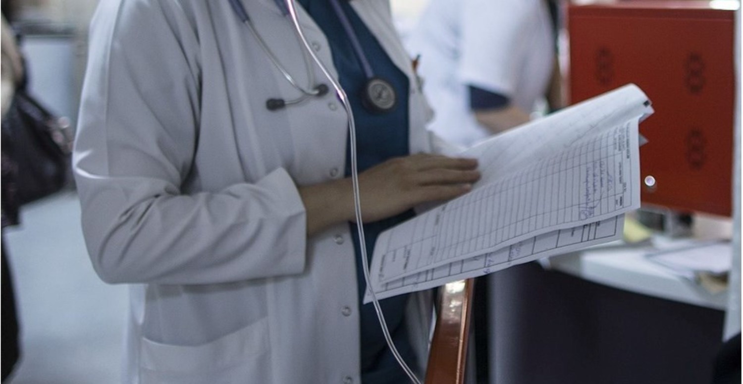 MHRS’deki randevu onayı çözüm olur mu? Randevusuna gitmeyenlere para cezası mı geliyor