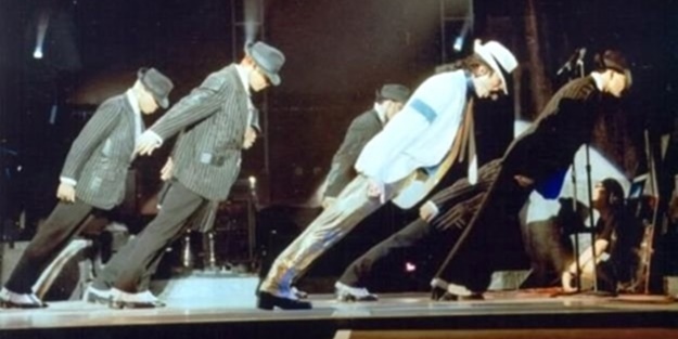 Michael Jackson nasıl düşmeden öne eğiliyordu?