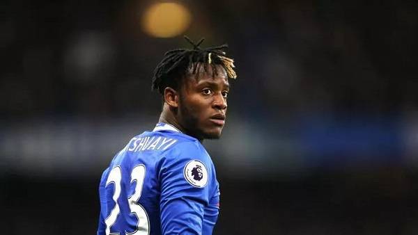 Michy Batshuayi kimdir kaç yaşında? Michy Batshuayi ne zaman gelecek?