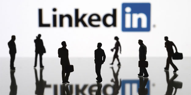 Microsoft, LinkedIn'i rekor fiyata satın aldı