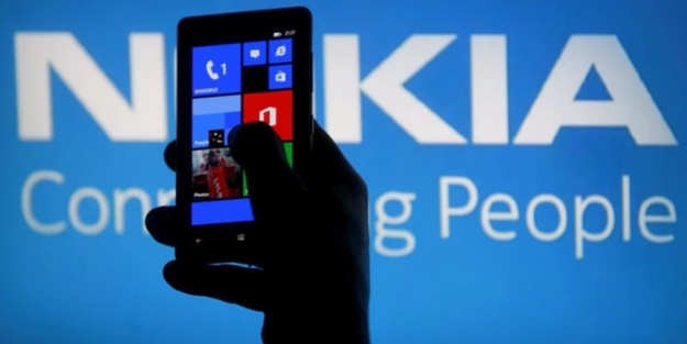 Microsoft, Nokia'yı sattı!