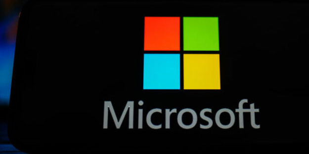 Microsoft'tan İngiltere'ye sitem: Güvenimiz sarsıldı