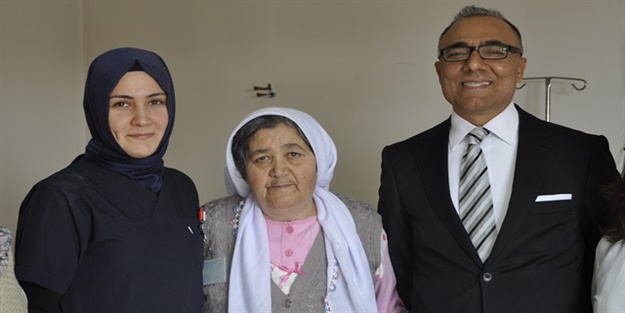 Midesinden 5,1 kilogram kist çıkarıldı!