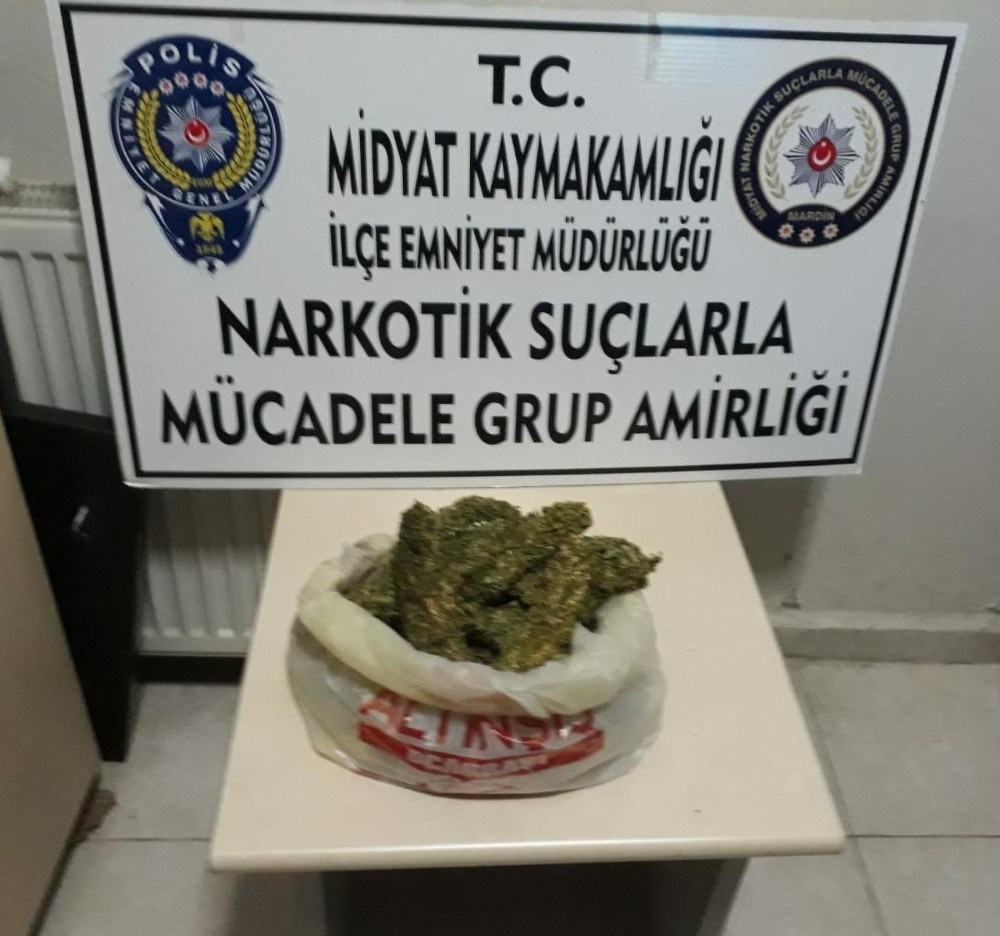 Midyat’ta güvenlik güçleri uyuşturucu tacirlerine göz açtırmıyor 