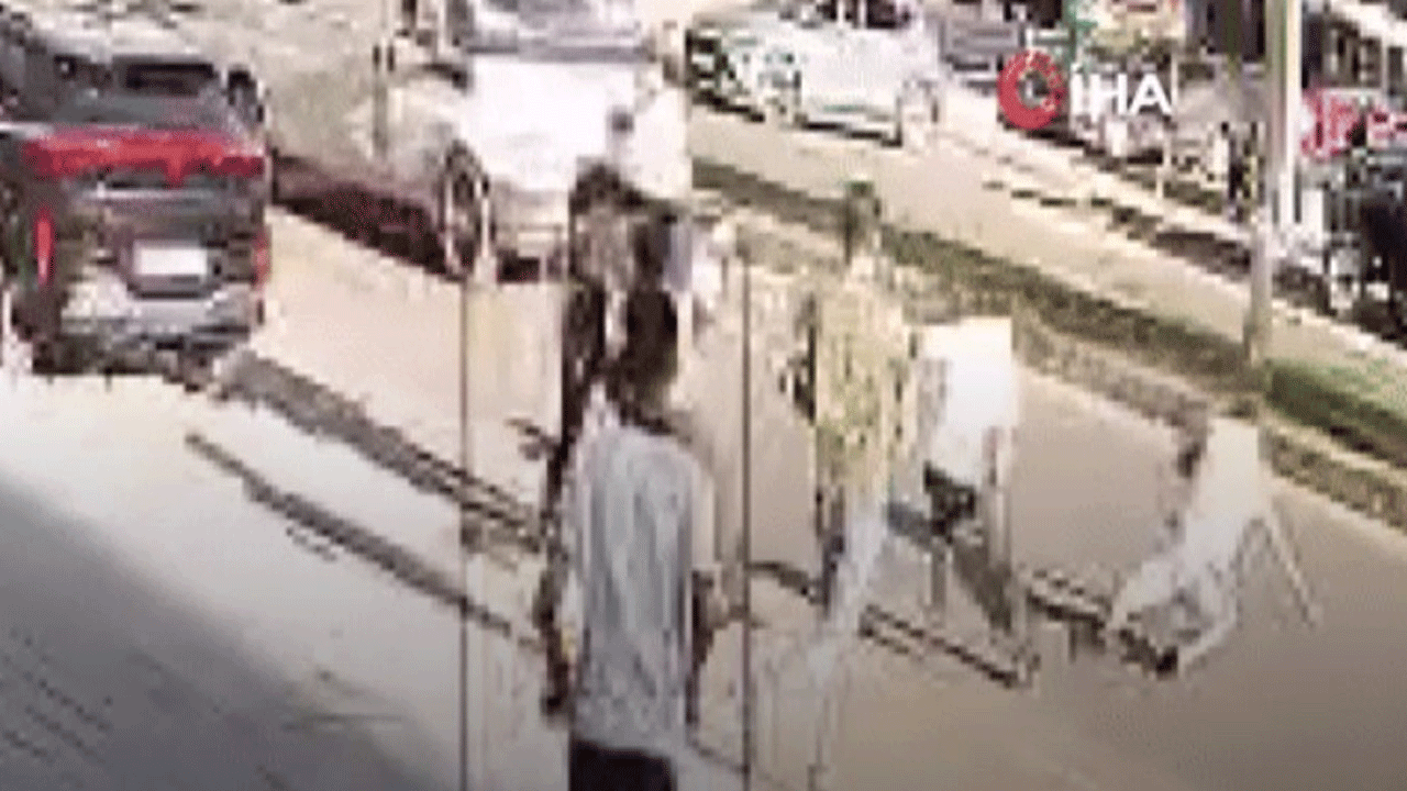 Midyat'ta kavga sırasında yere düşen kişiye minibüs çarptı!