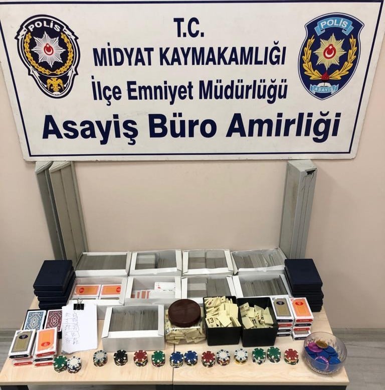 Midyat’ta kumar oynayan 21 kişiye 69 bin lira ceza 