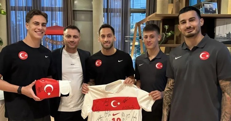 Mike Tyson imzaladı! Milli takıma armağan edildi