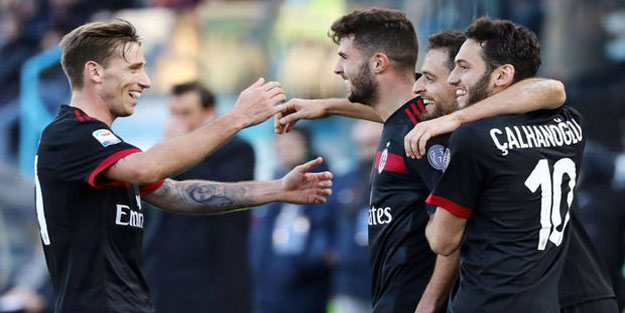 Milan deplasmanda SPAL'ı 4-0 ile geçti