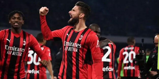 Milan, Giroud'nun golüyle Napoli'yi yendi