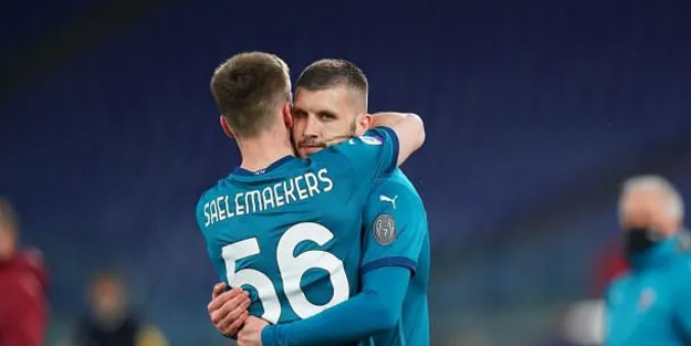 Milan şampiyonluğa ilerliyor