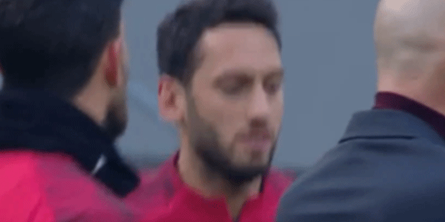 Milan'da flaş Hakan Çalhanoğlu gelişmesi!