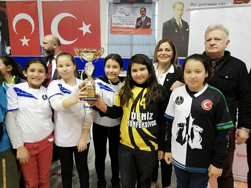 Milas’ın satranç başarısı 