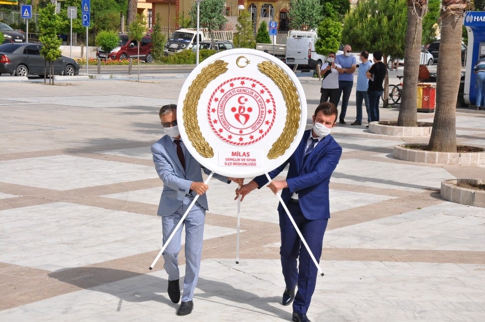 Milas’ta Gençlik Haftası etkinlikleri törenle başladı 